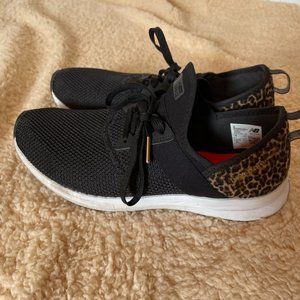 New Balance Fuel Core Nergize V1 Classic sneaker black/leopard Size 9